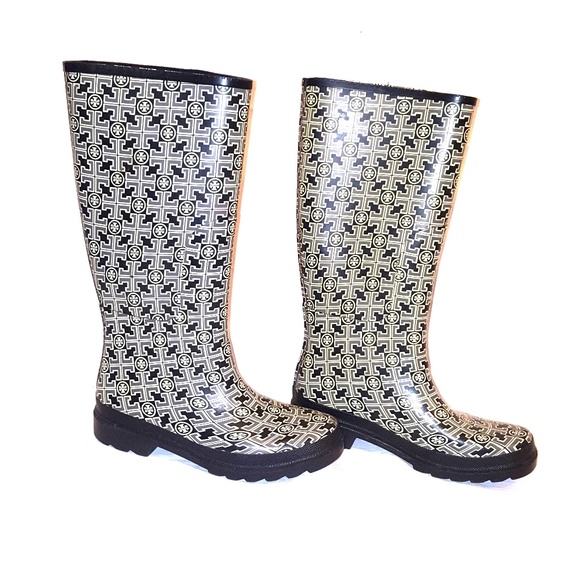 Tory Burch Shoes - TORY BURCH RAIN BOOTS SIZE 9